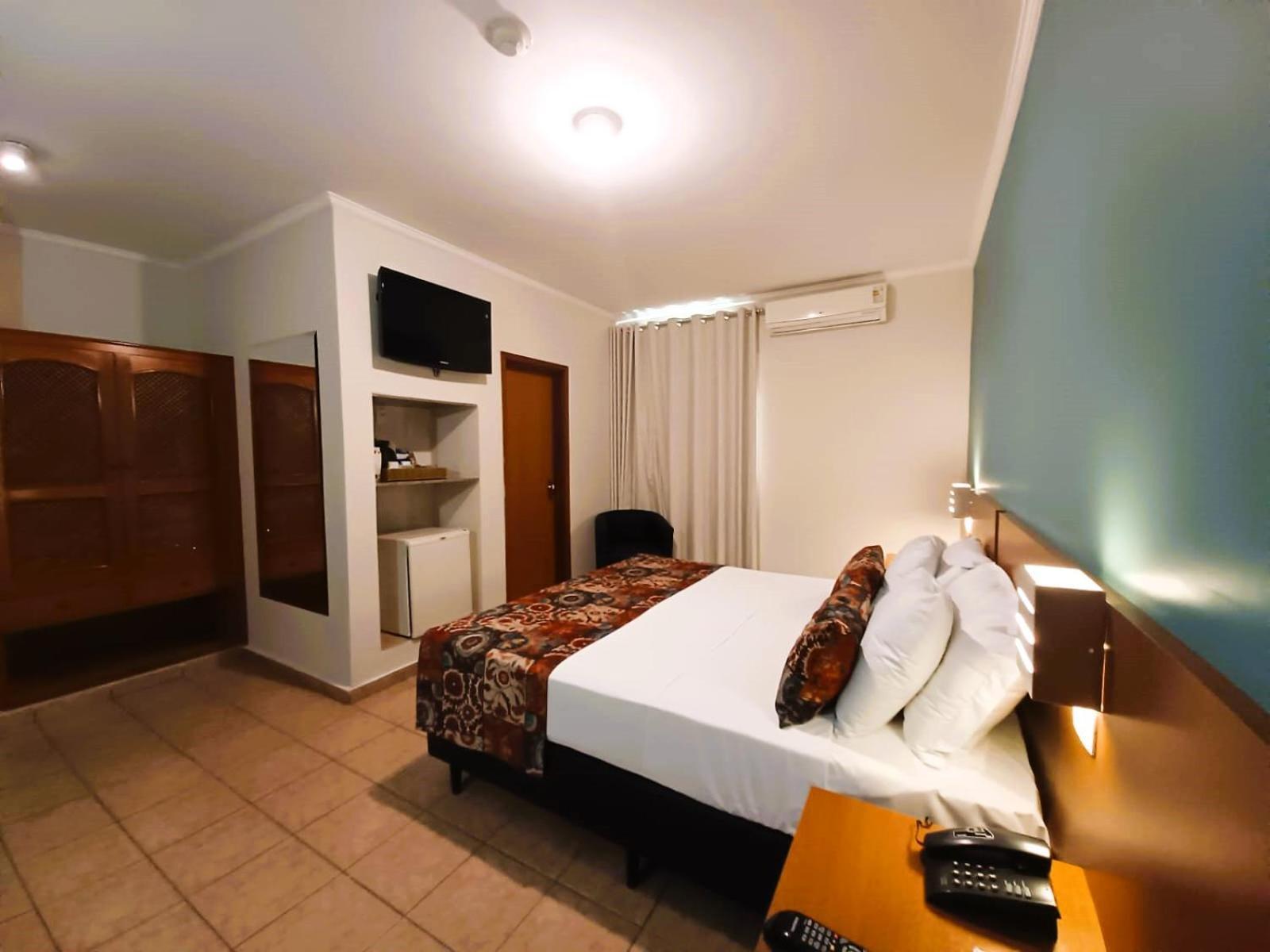 Hotel Riviera Арасатуба Екстер'єр фото